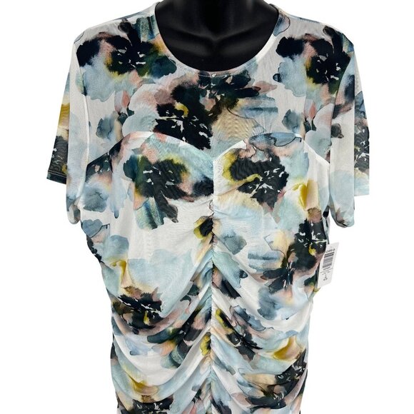 Torrid Top Blouse Plus 2X Blue Black Floral Short Sleeve Round Neck Women New - Picture 2 of 9